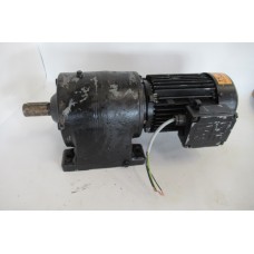 54 RPM 0,55 KW Asmaat 30 mm. Used